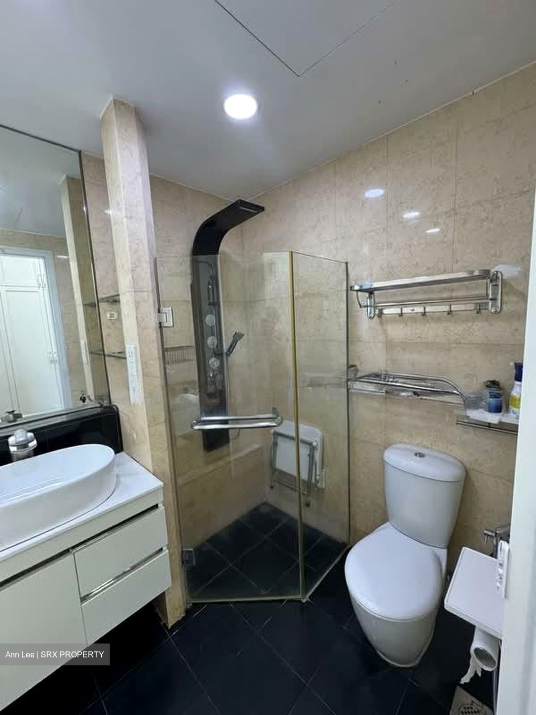 The Waterina (D14), Apartment #548547811